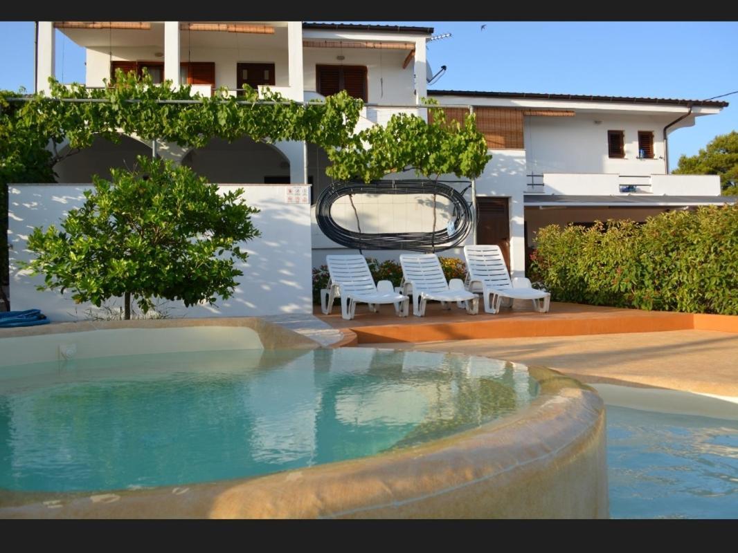 Apartments Goran Вир Екстериор снимка