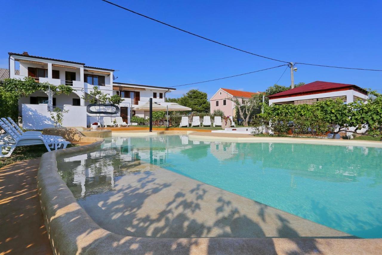 Apartments Goran Вир Екстериор снимка