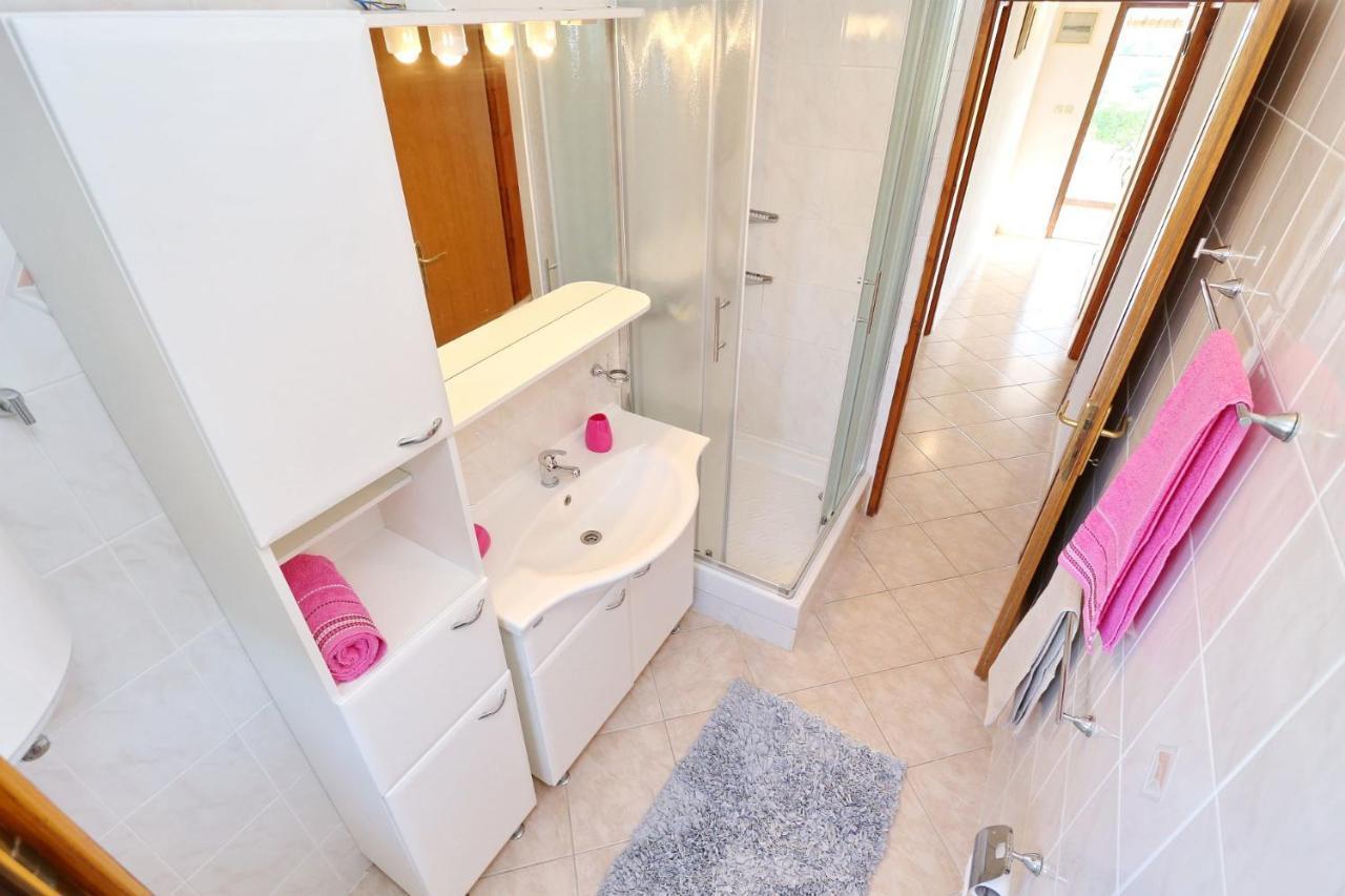 Apartments Goran Вир Екстериор снимка